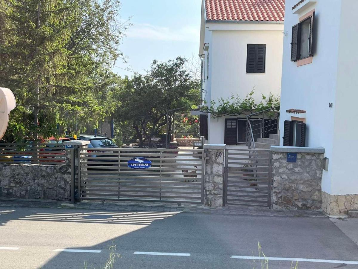 Appartamento Gita Omišalj Esterno foto